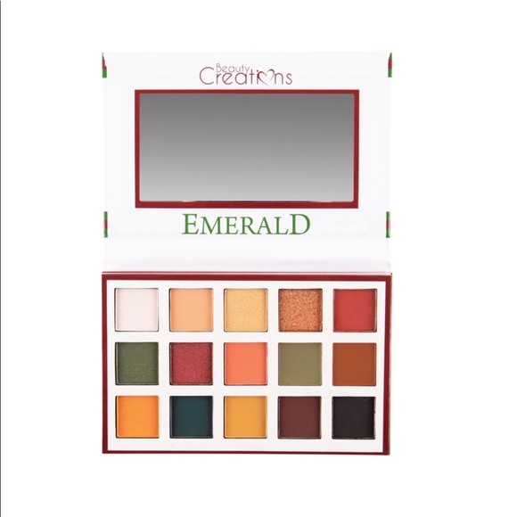 Esmeralda by Beauty Creations Eyeshadow Palette - Picture 2 of 5